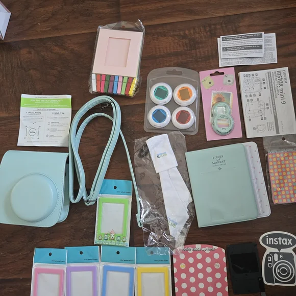 Instax Mini 9 Camera Accessories Bundle - Picture 3 of 6